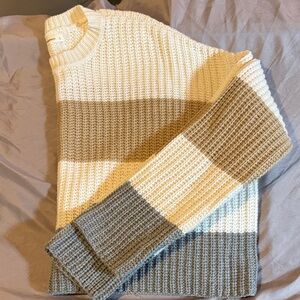 moon & madison Cream, Tan & Gray Ribbed Crew Neck Sweater